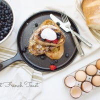 French Toast Recipe with Berries