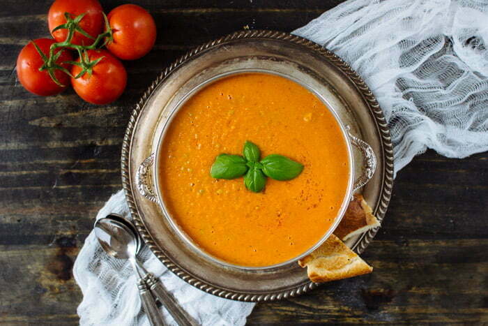 Best Roasted Garlic Tomato Soup Recipe