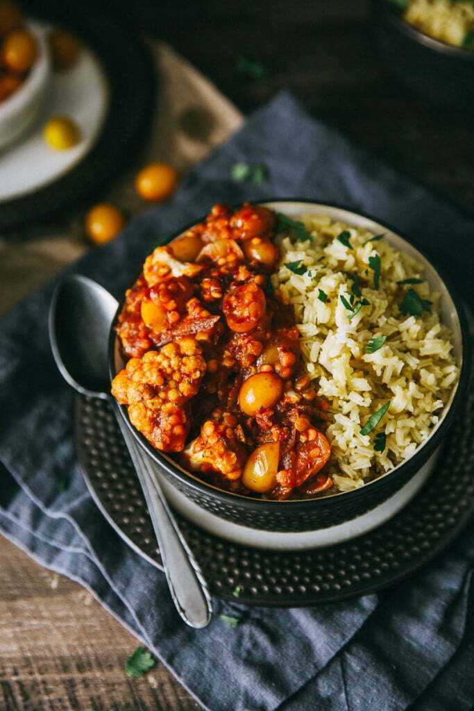 Lentil, Cauliflower & Harissa Bowl With Cilantro Basmati Rice The